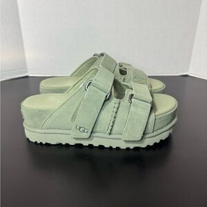 Women’s UGG goldenstar hi slide